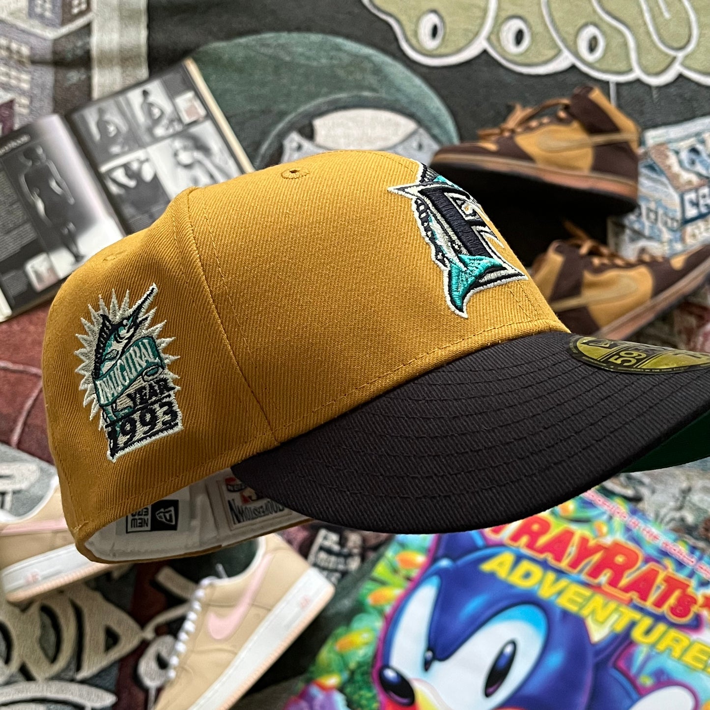 KHAKI FLORIDA MARLINS (GREEN UV) 1993 INAUGURAL SEASON SIDE PATCH FITTED HAT
